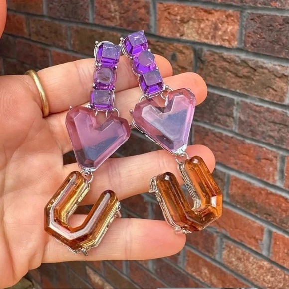 Purple Heart I Love U Resin Drop Earrings - Picture 4 of 5